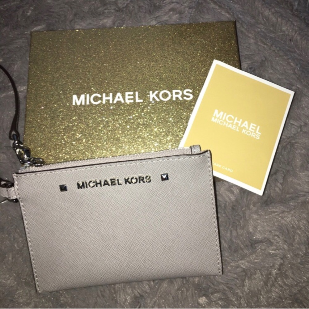 Michael Kors wristlet